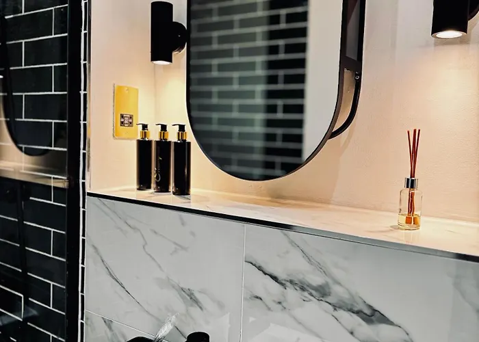 Royal Stay-leeds Centre