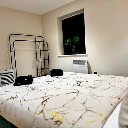 Royal Stay-leeds Centre *